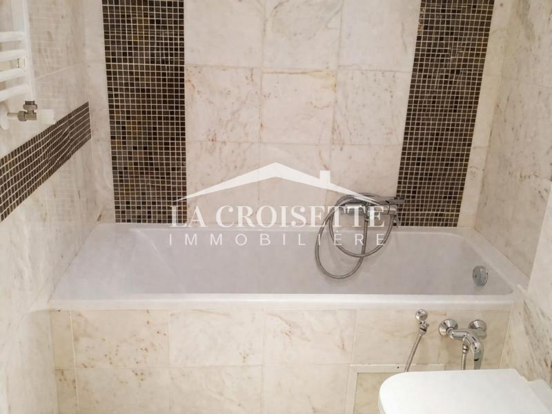 Appartement S+2 avec jardin à La Soukra